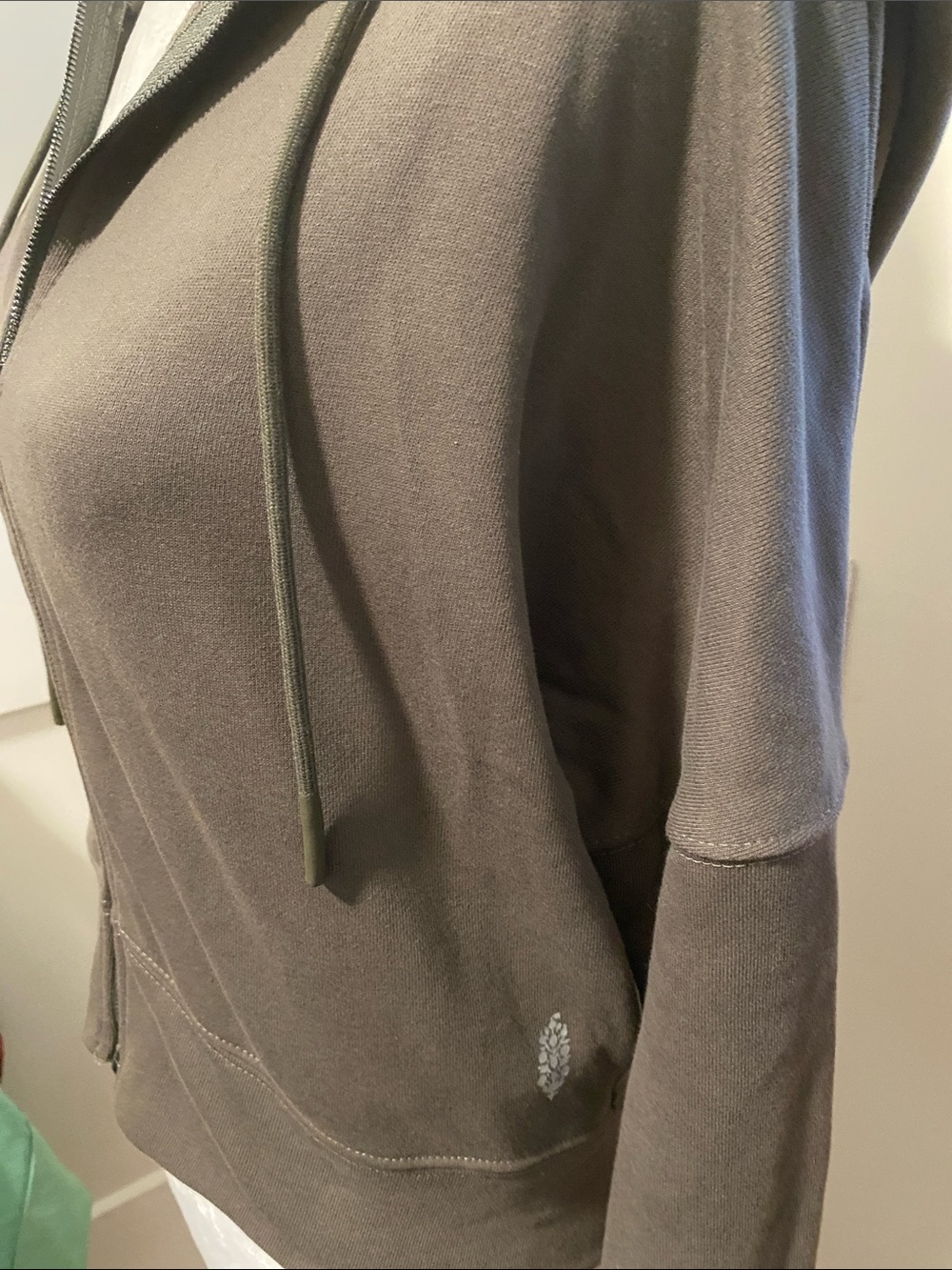NWOT FP Movement Charcoal /Gray Sweatshirt  Hoodie W/DETAILED BACK